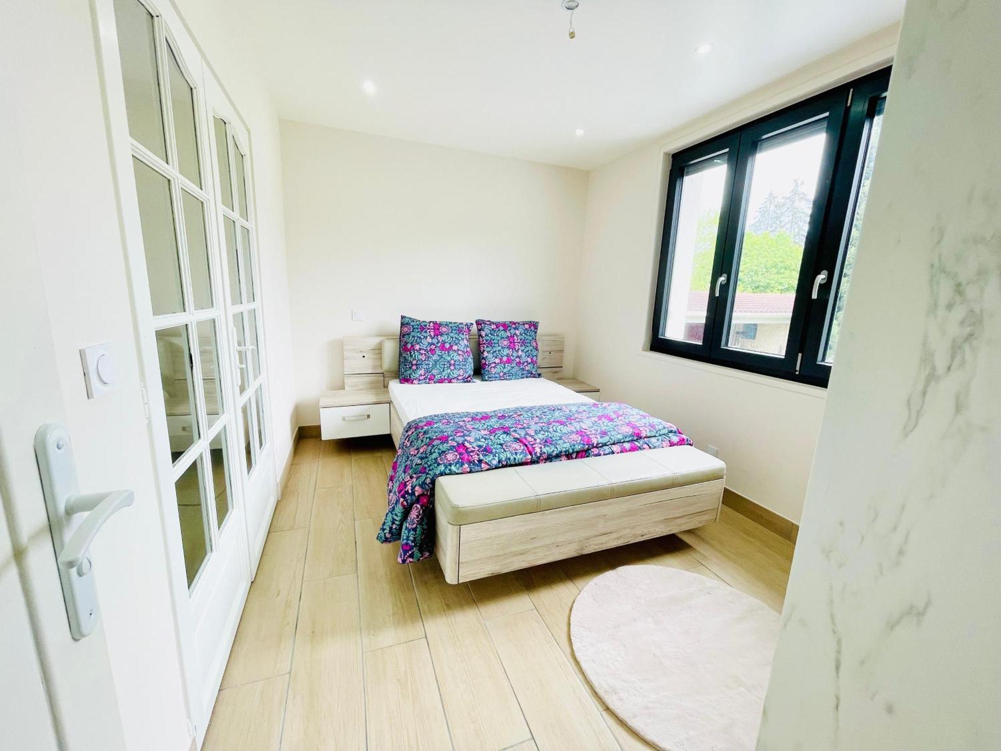 Stylish, Calm And Green Home Stay Saint-Fargeau-Ponthierry Eksteriør billede