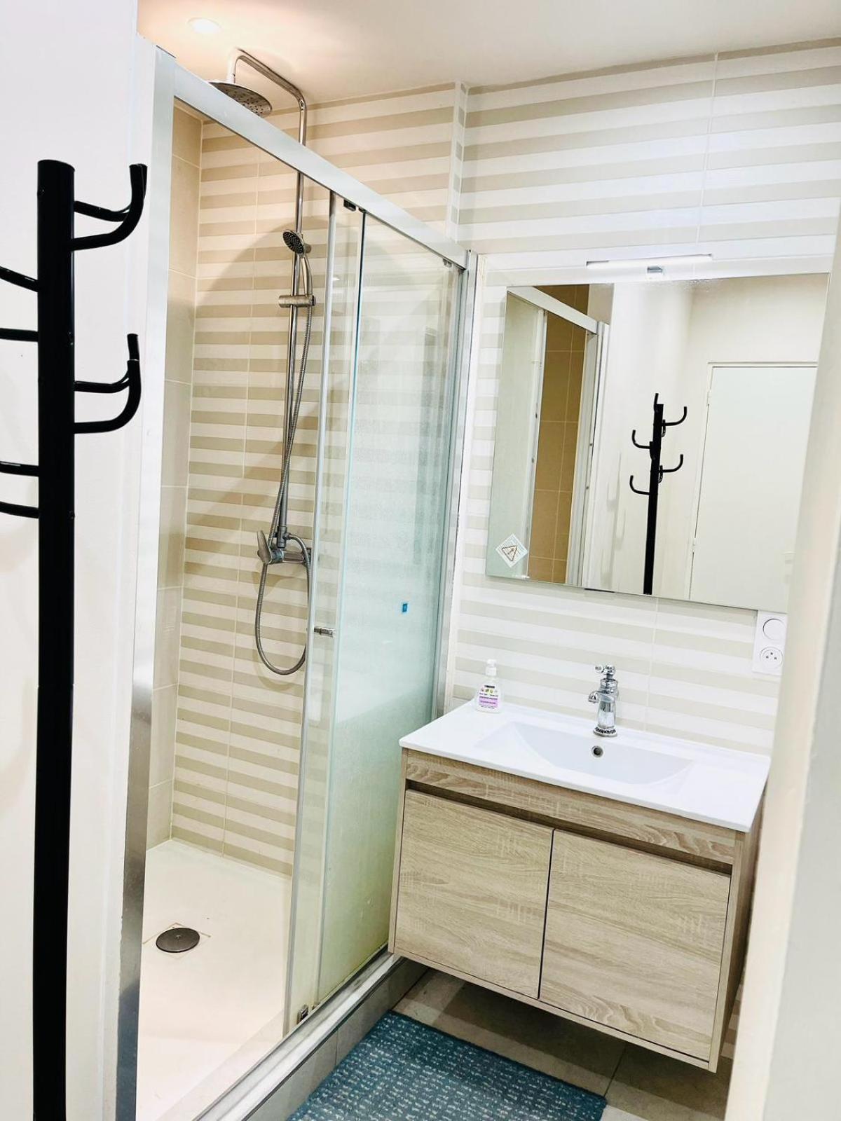 Stylish, Calm And Green Home Stay Saint-Fargeau-Ponthierry Eksteriør billede